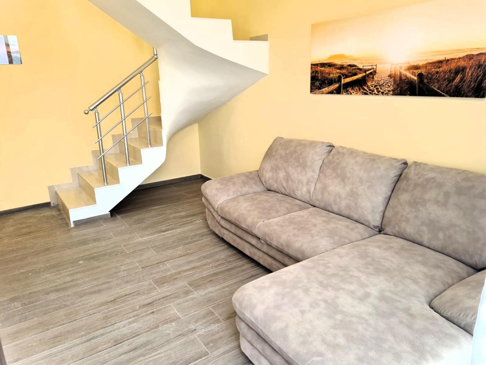 Apart-Hotel Panorama Sea Lux بريمورسكو المظهر الخارجي الصورة